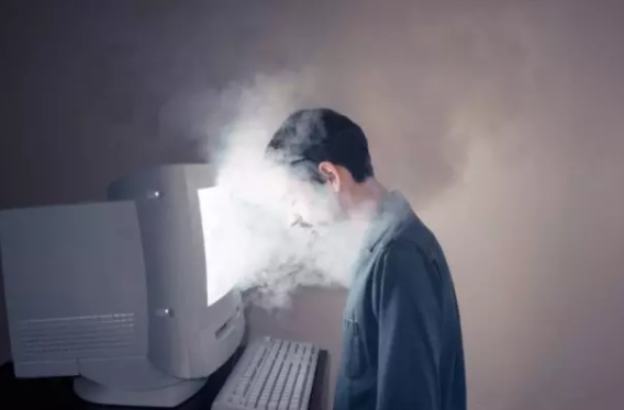 【深圳达内培训】你和月薪2万的人，差的是什么？