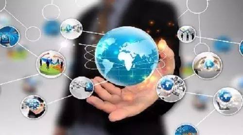 IT人才太紧俏，年薪40万以上的职位IT类占比高？【深圳达内培训】