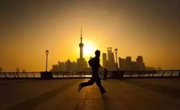 深圳it培训-你的人生，还剩下多少电？